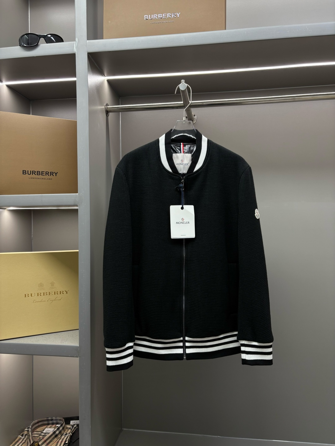 Moncler 몽클레어 몽클레르 울 배색 다운 자켓 재킷 의류