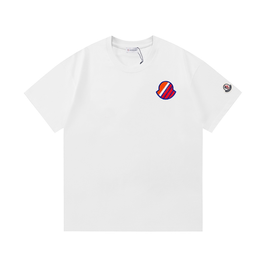 Moncler 2026 Early Spring 몽클레어 몽클레르 엠블럼 자수 로고 반팔 티셔츠 의류