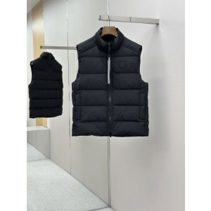 CANADA GOOSE 캐나다구스 로고 패치 다운 베스트 패딩 조끼 의류