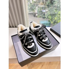 CHANEL Panda 샤넬 양모 스니커즈 신발