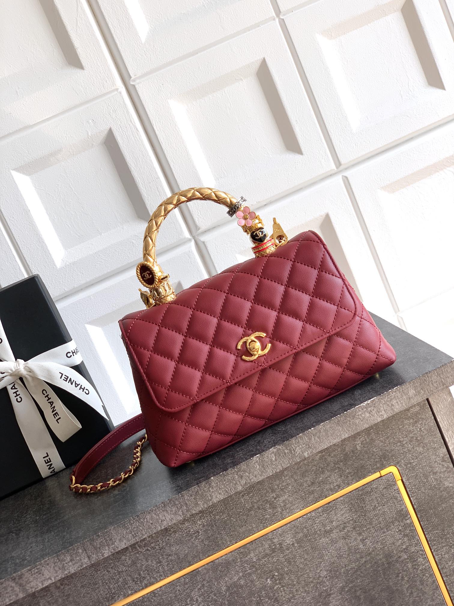 CHANEL 샤넬 금색 미니 링백 핸드백 체인백 가방 23cm