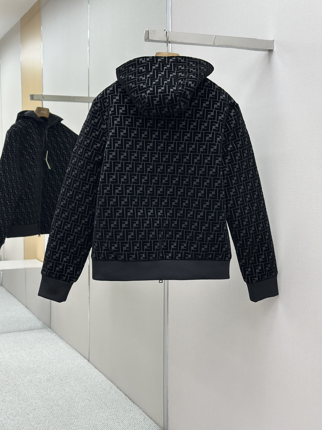 Fendi FF 펜디 플러시 지퍼 후드 집업 자켓 재킷 의류