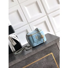 Chanel 샤넬 금속 볼 & 양가죽 미니 사각 숄더백 가방