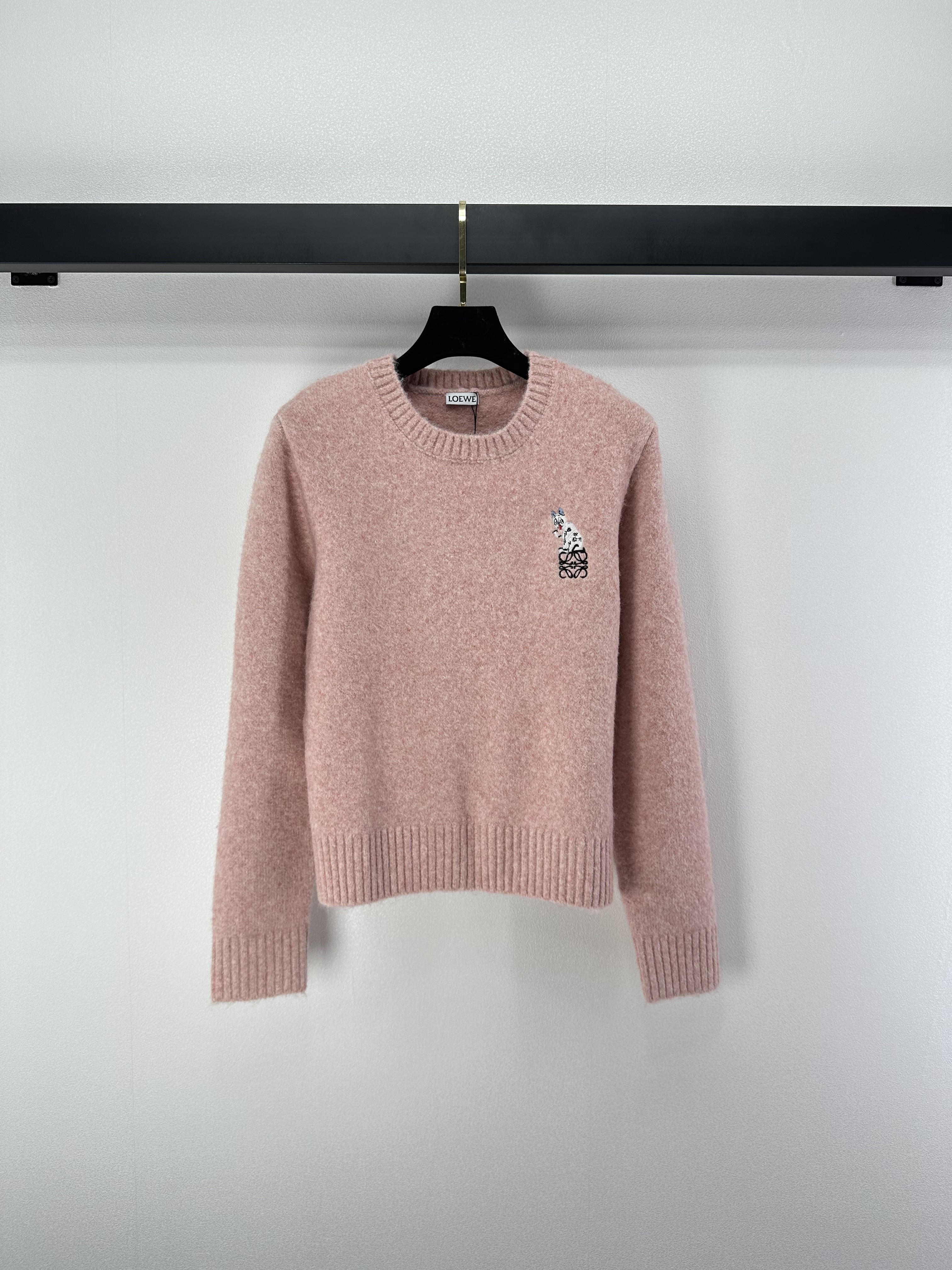 LOEWE 로에베 라운드넥 니트 긴팔 의류
