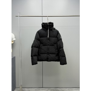 canada goose Crofton 캐나다구스 블랙라벨 후드 다운 점퍼 패딩 의류