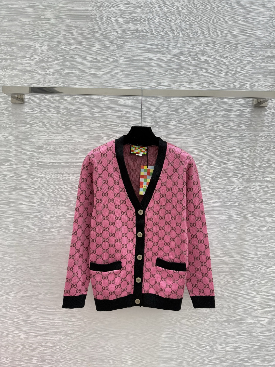 Gucci 구찌 V넥 배색 로고 모노그램 가디건 의류