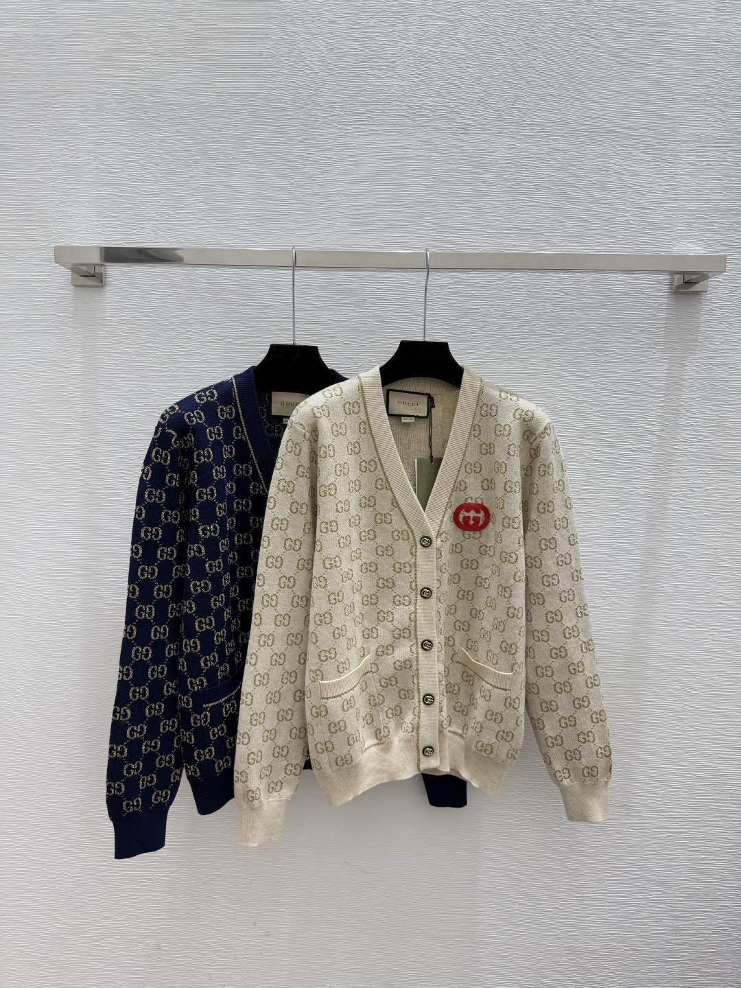 Gucci 구찌 GG 로고 V넥 니트 가디건 의류