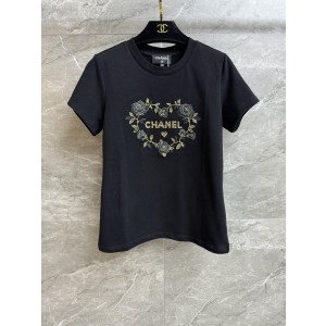 CHANEL 샤넬 하트 자수 반팔 티셔츠 의류
