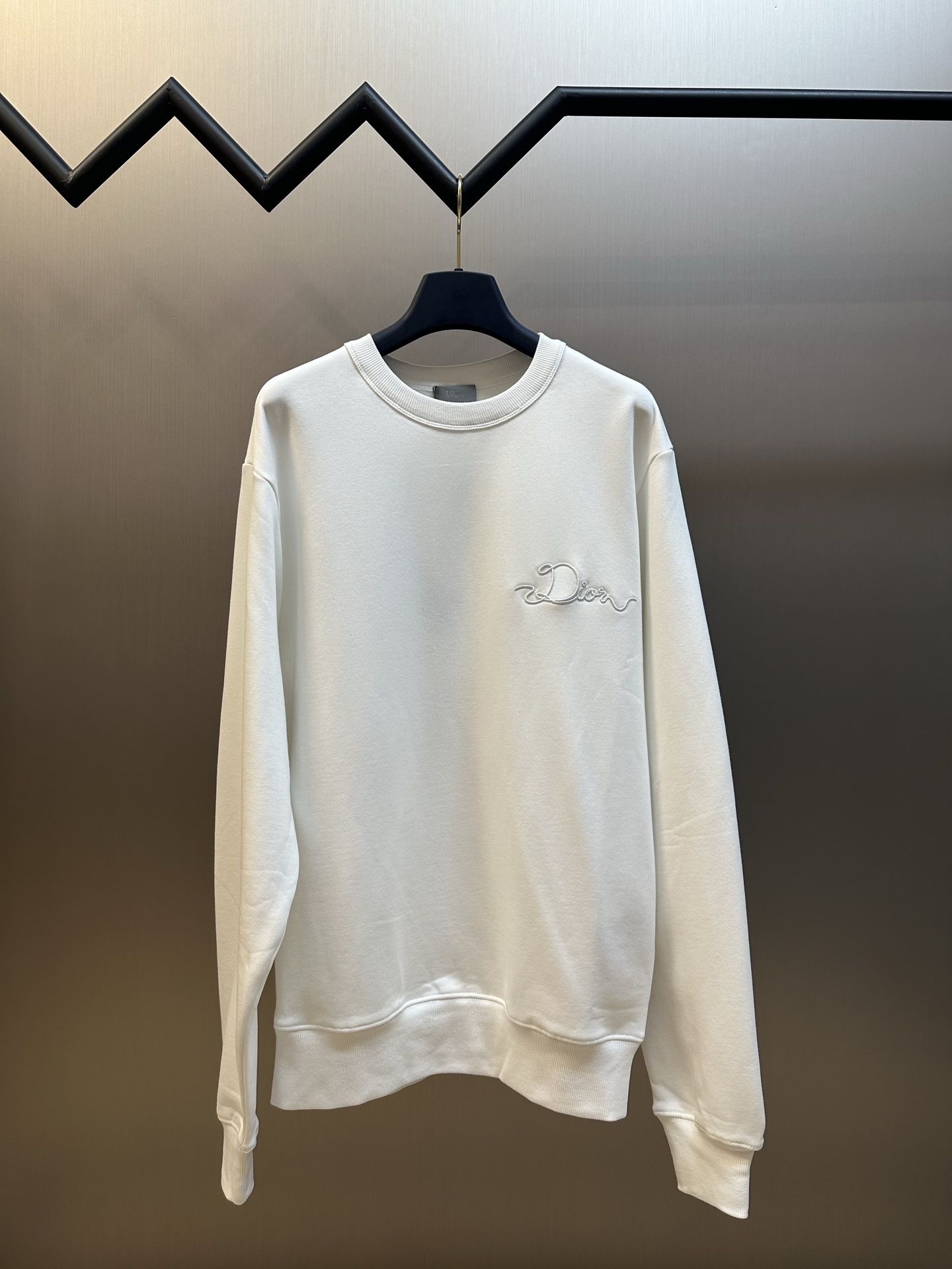 Dior CD 디올 리본 자수 라운드넥 맨투맨 티셔츠 의류