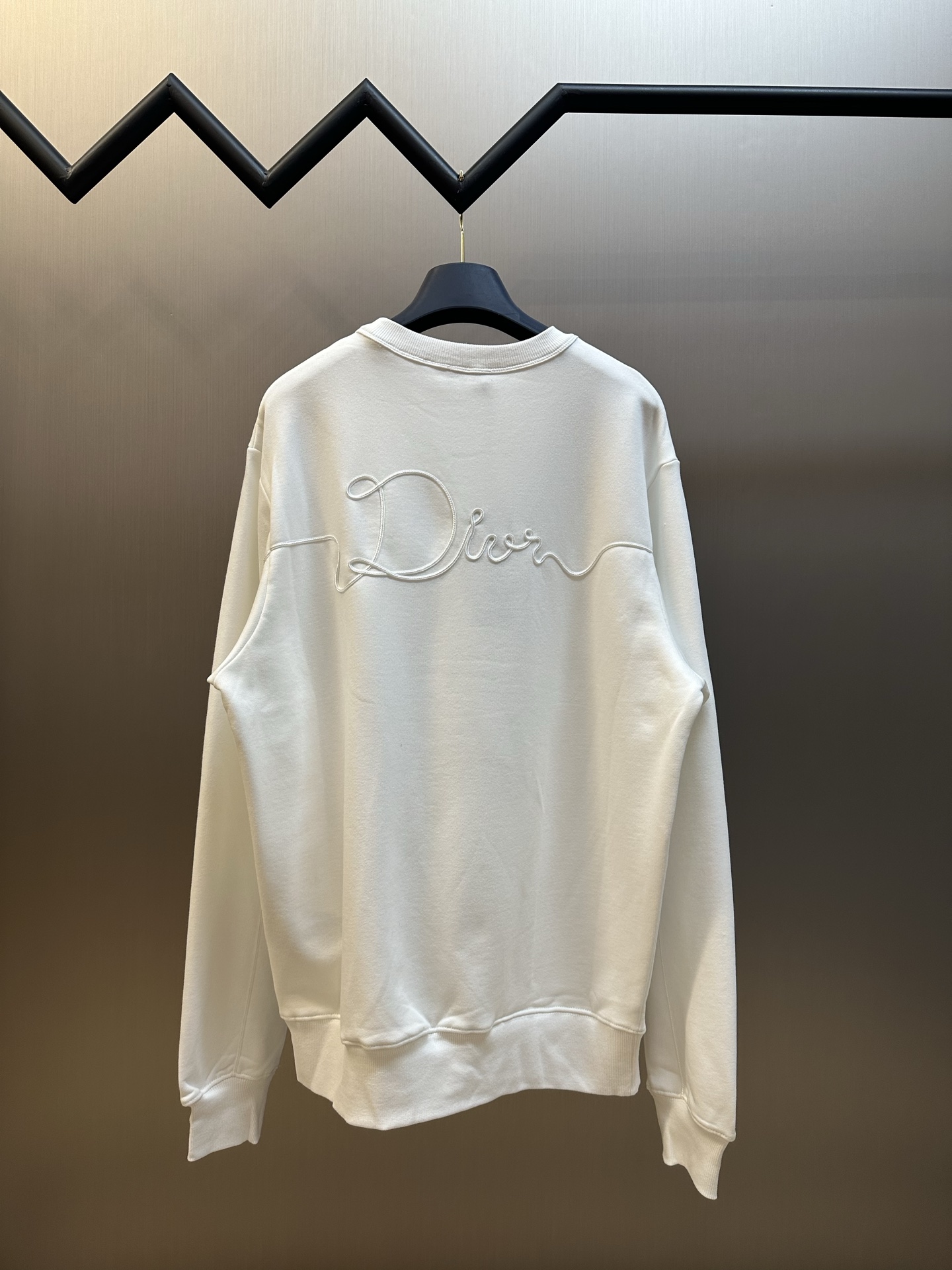 Dior CD 디올 리본 자수 라운드넥 맨투맨 티셔츠 의류