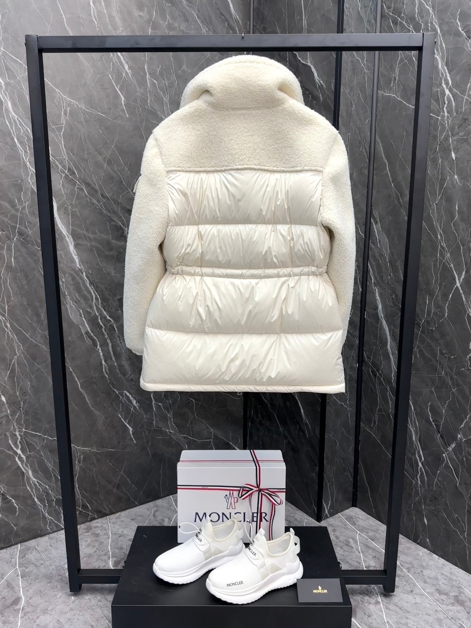 Moncler 몽클레어 몽클레르 패딩 점퍼 의류