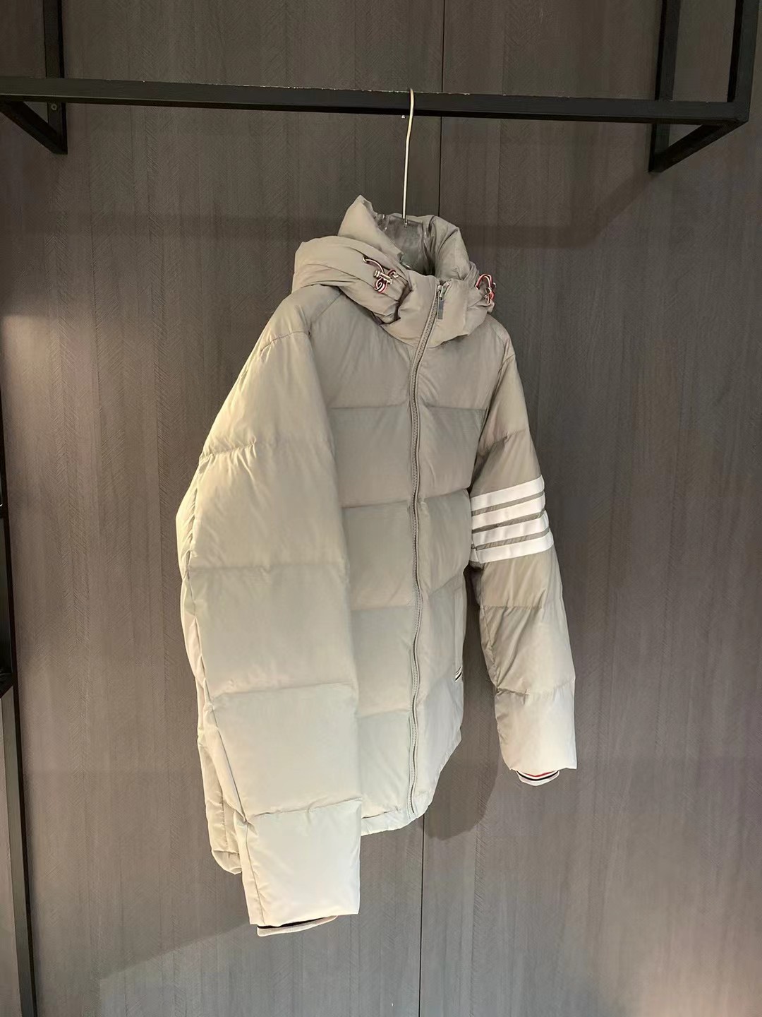 THOM BROWN TB 톰브라운 패치워크 다운 자켓 점퍼 의류