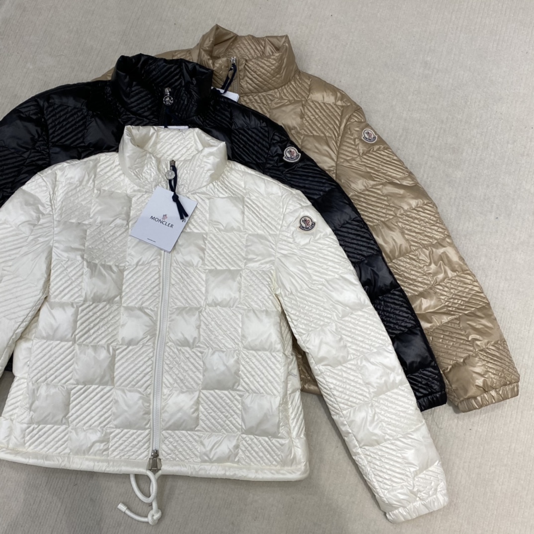 Moncler 몽클레어 몽클레르 Ancy 여성 숏 다운 패딩 점퍼 자켓 의류