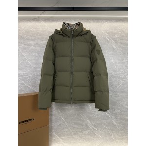 Burberry 버버리 탈부착 소매 2WAY 남녀공용 패딩 점퍼 의류