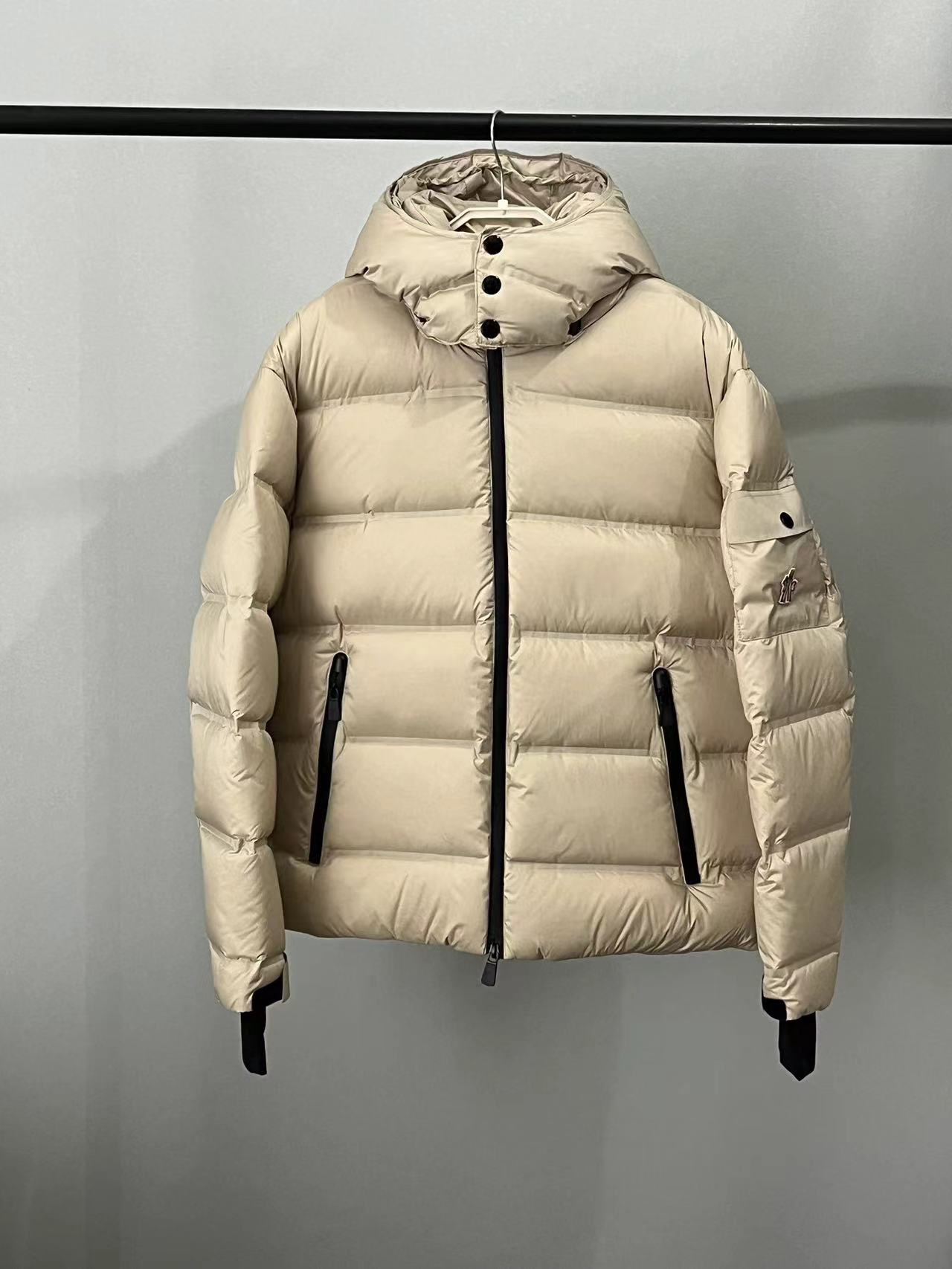 Moncler Grenoble 몽클레어 몽클레르 압축 방풍 다운 패딩 점퍼 의류