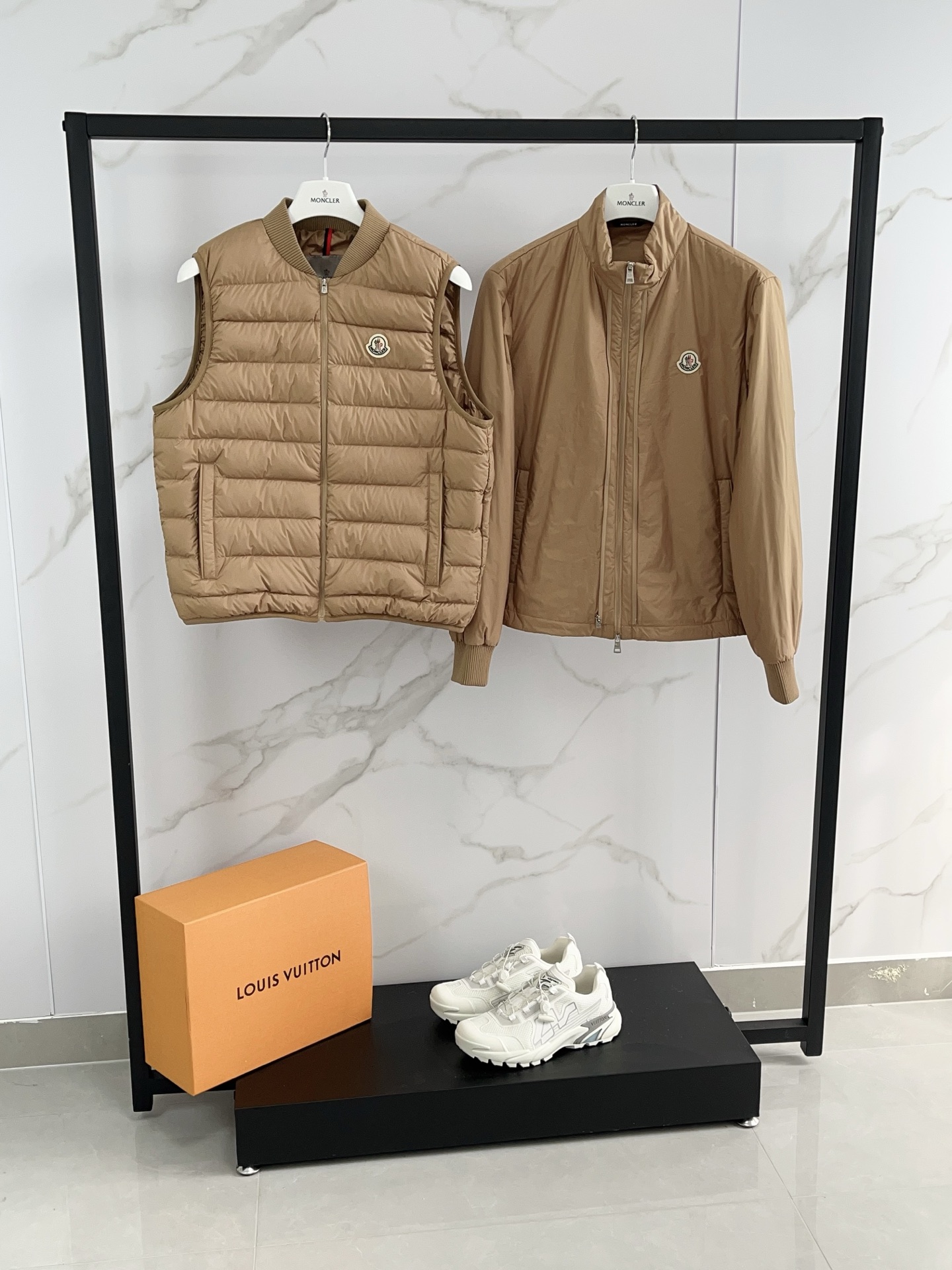 Moncler 몽클레어 몽클레르 패딩 자켓 점퍼 의류
