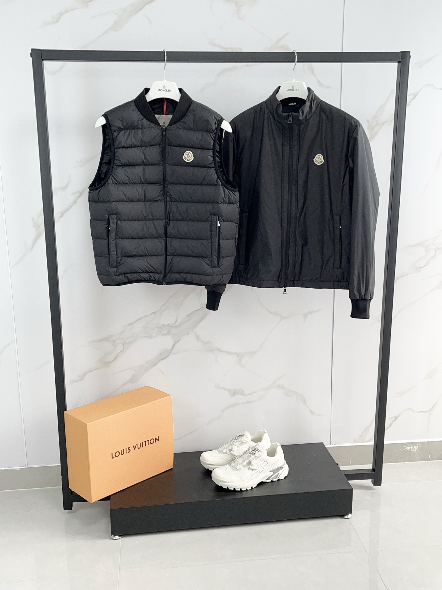 Moncler 몽클레어 몽클레르 패딩 자켓 점퍼 의류