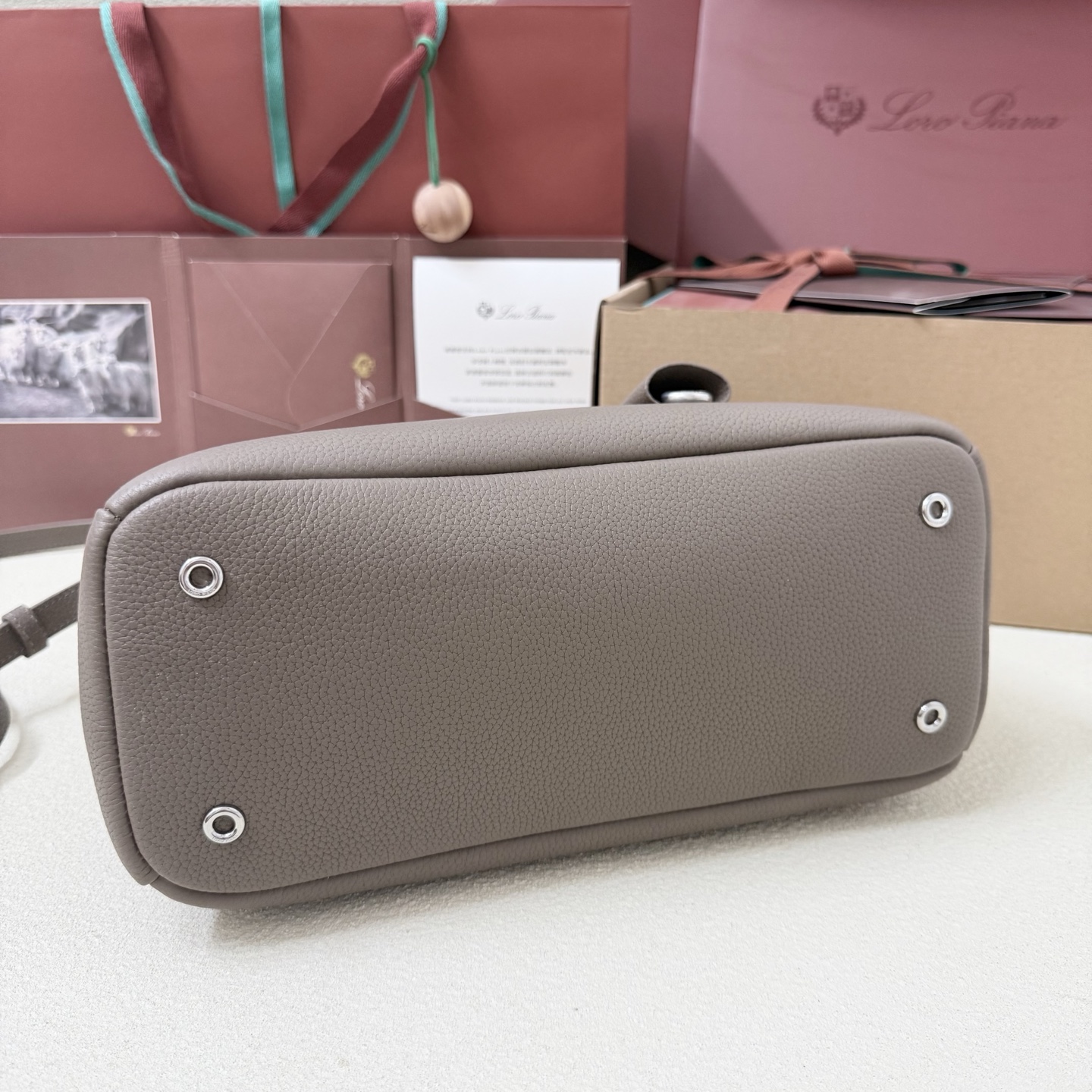 Loro Piana Needle 로로 피아나 토트백 숄더백 가방