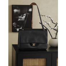 Chanel 샤넬 컬렉션 쇼핑백 숄더백 가방 Matthieu Blazy