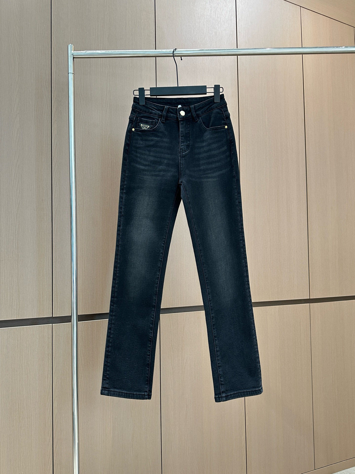 PRADA 프라다 오리지널 역삼각 밍크 워싱 스키니 진 팬츠 바지 의류