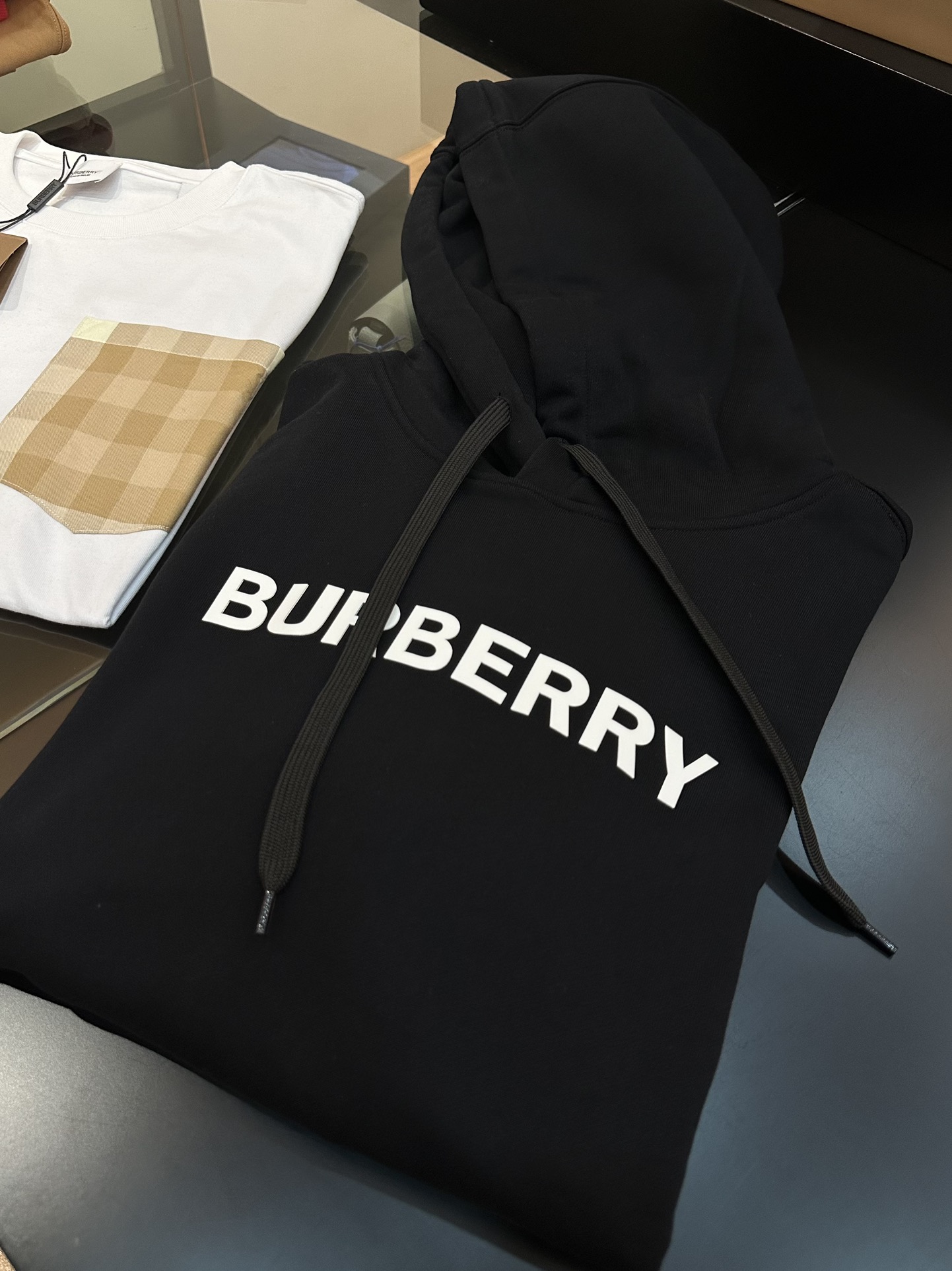Burberry 버버리 남녀공용 로고 후드티 의류