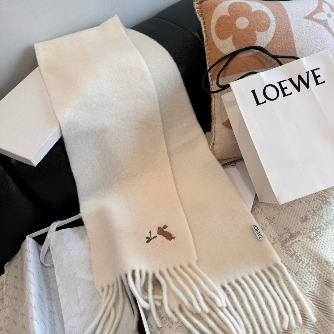 Loewe 로에베 마헤어 머플러 목도리 스카프