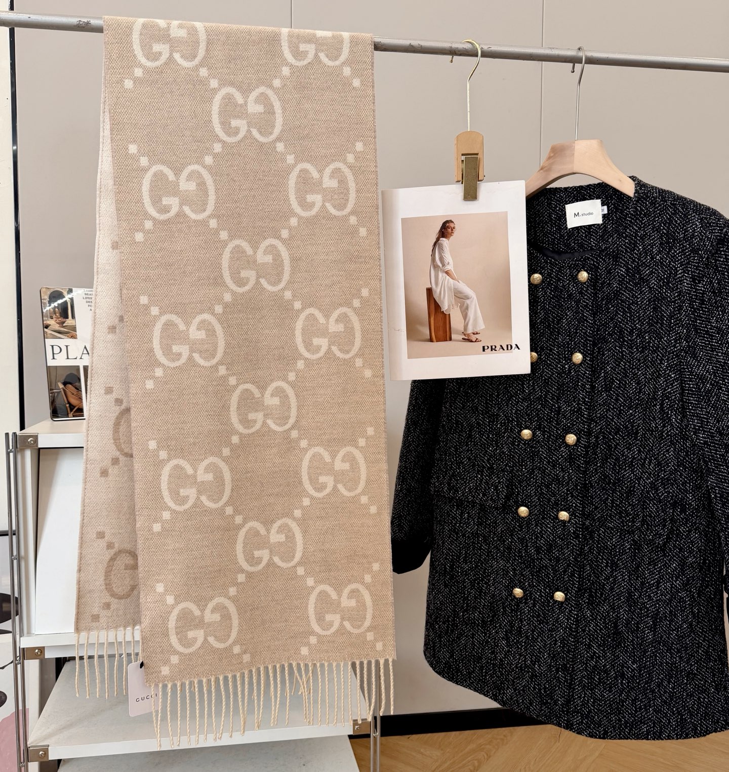 Gucci GG 구찌 로고 울·실크 머플러 목도리 스카프