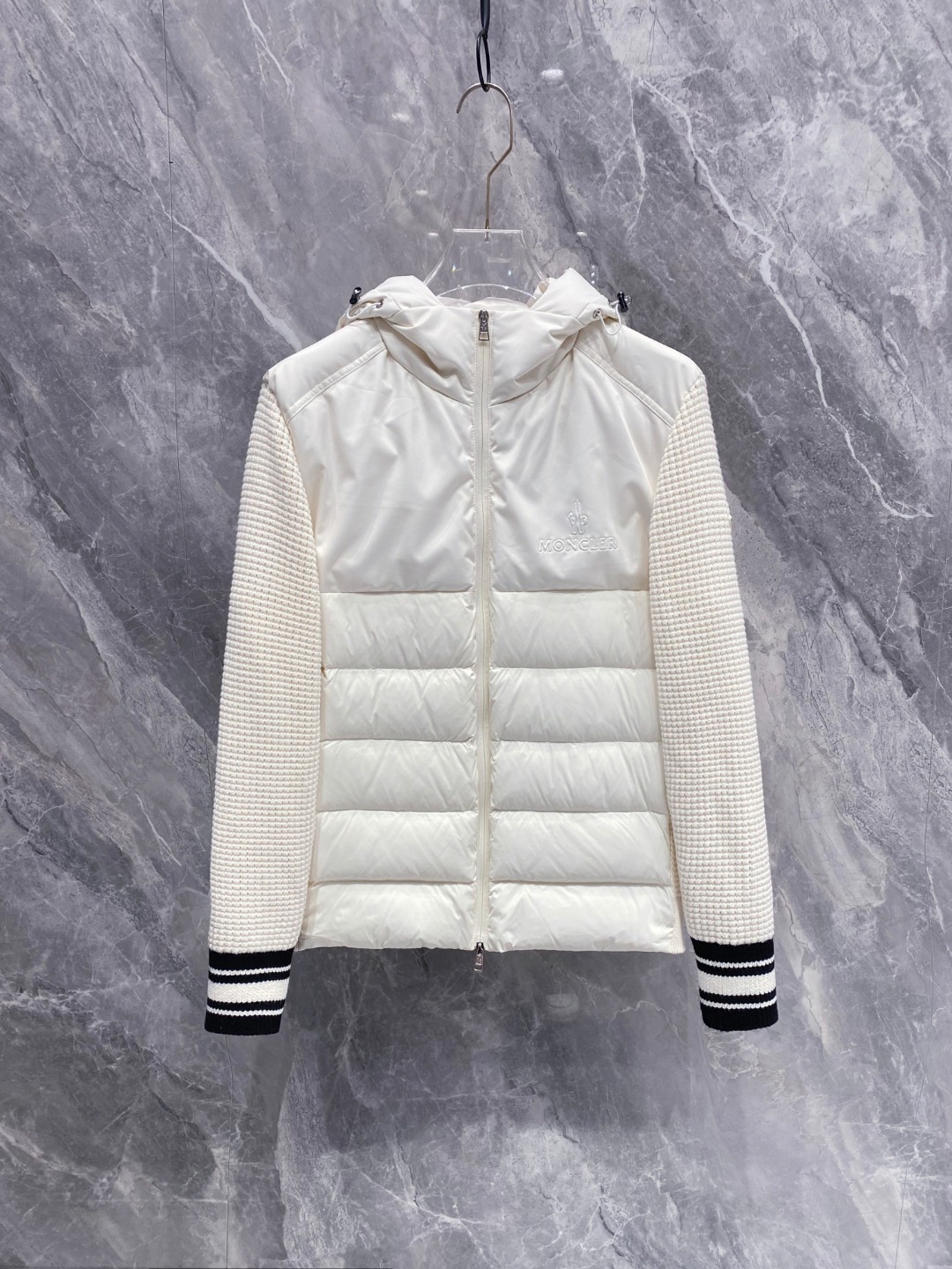 Moncler 몽클레어 몽클레르 니트 후드 배색 다운 자켓 점퍼 의류