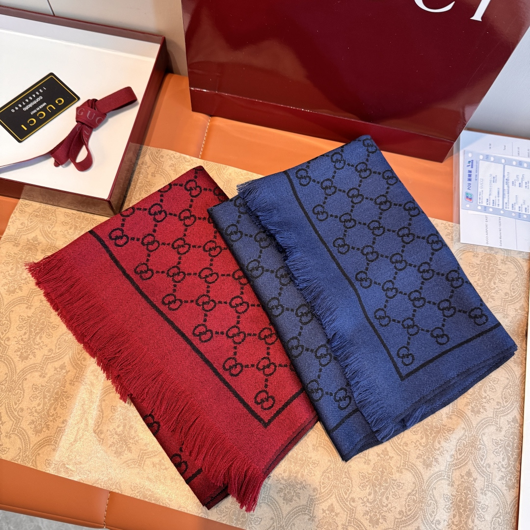 GUCCI 구찌 양모 머플러 목도리