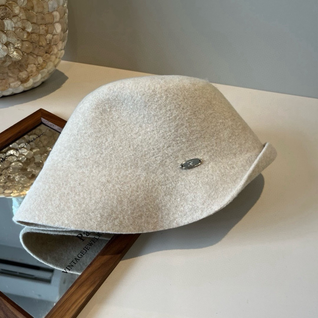 Celine 셀린느 버킷햇 모자