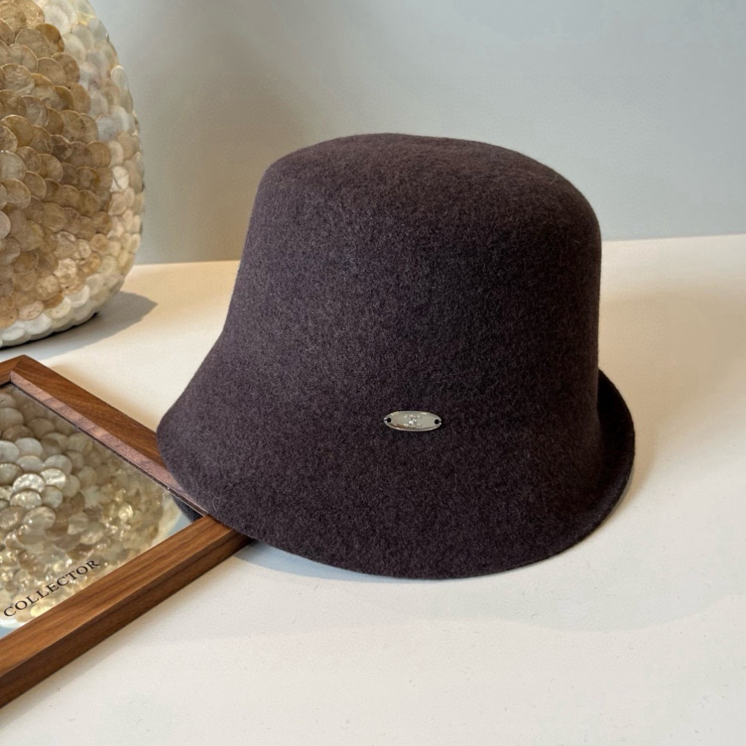 Celine 셀린느 버킷햇 모자