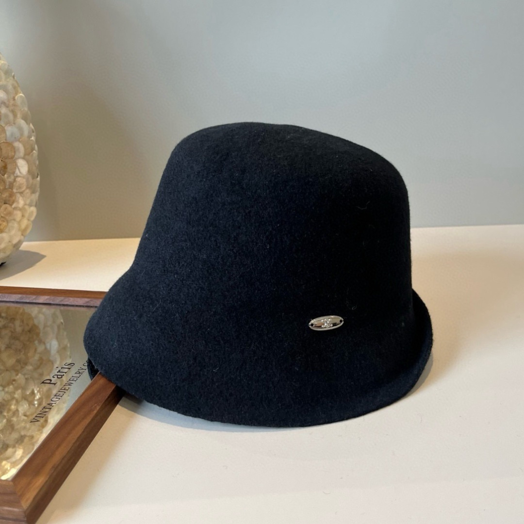 Celine 셀린느 버킷햇 모자