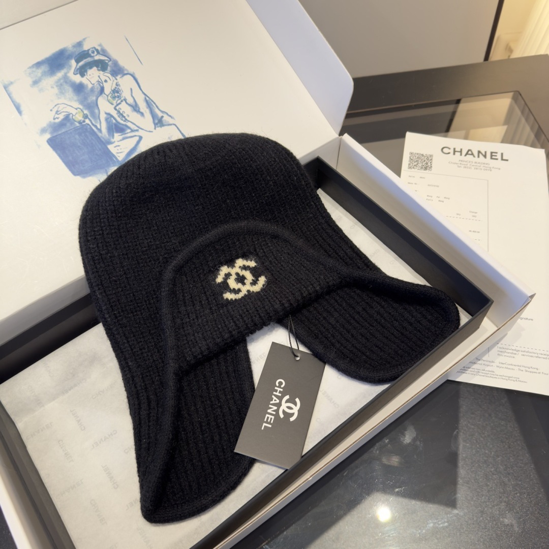Chanel 샤넬 니트 비니 & 귀달이 모자