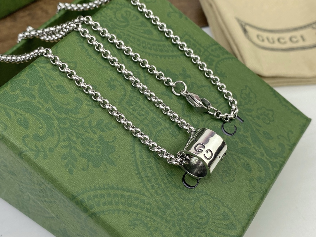 Gucci 구찌 더블 G 원통 목걸이 악세사리