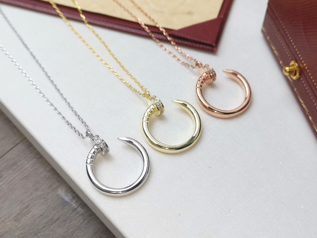 Cartier 까르띠에 풀다이아 못 모티브 목걸이 악세사리