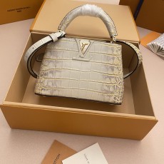 LV 루이비통 Capucines MINI Tote Bag 카퓌신 미니 핸드백 토트백 가방