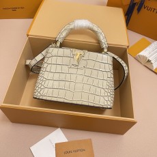 LV 루이비통 Capucines MINI Tote Bag 카퓌신 미니 핸드백 토트백 가방