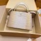 LV 루이비통 Capucines BB Tote Bag 카퓌신 핸드백 토트백 가방