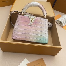 LV 루이비통 Capucines MINI Tote Bag 카퓌신 미니 핸드백 토트백 가방