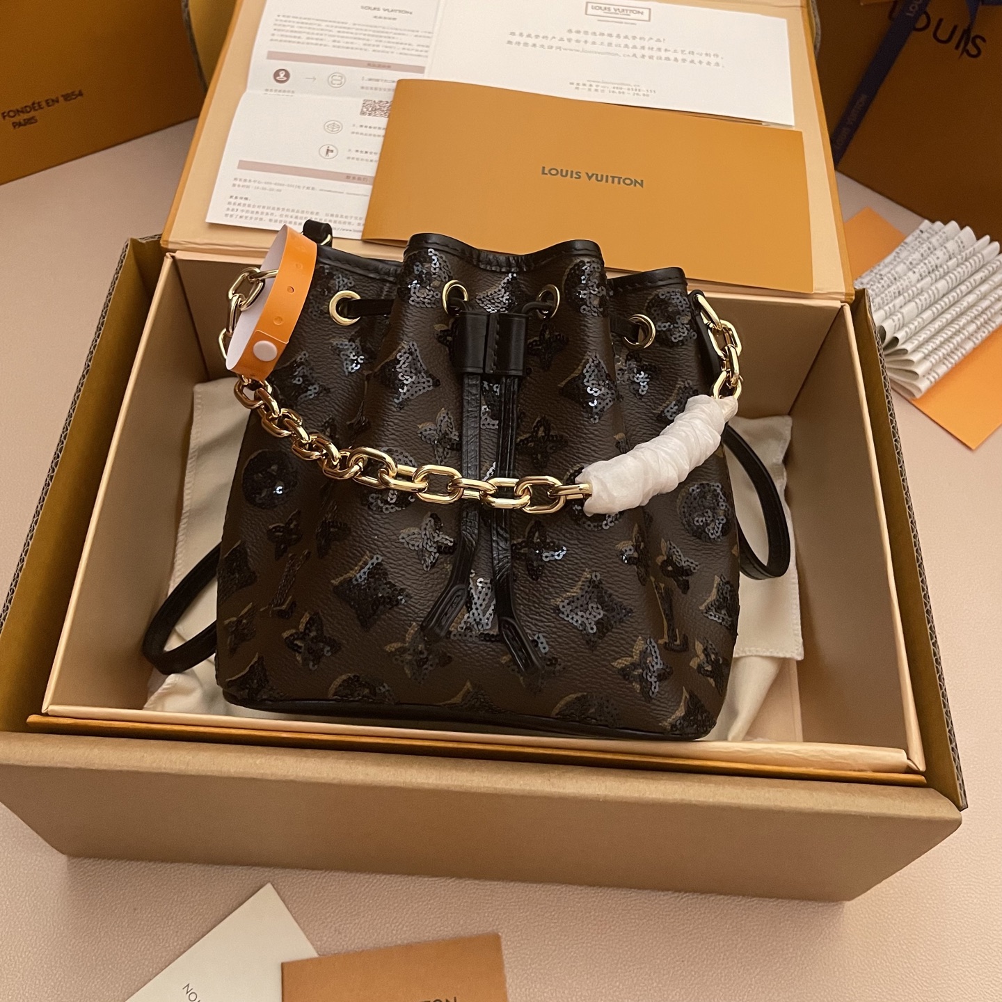 LV M26284 Noé BB 루이비통 버킷 백 가방