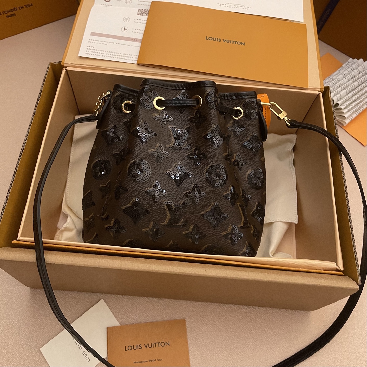 LV M26284 Noé BB 루이비통 버킷 백 가방