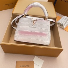 LV 루이비통 Capucines MINI Tote Bag 카퓌신 미니 핸드백 토트백 가방