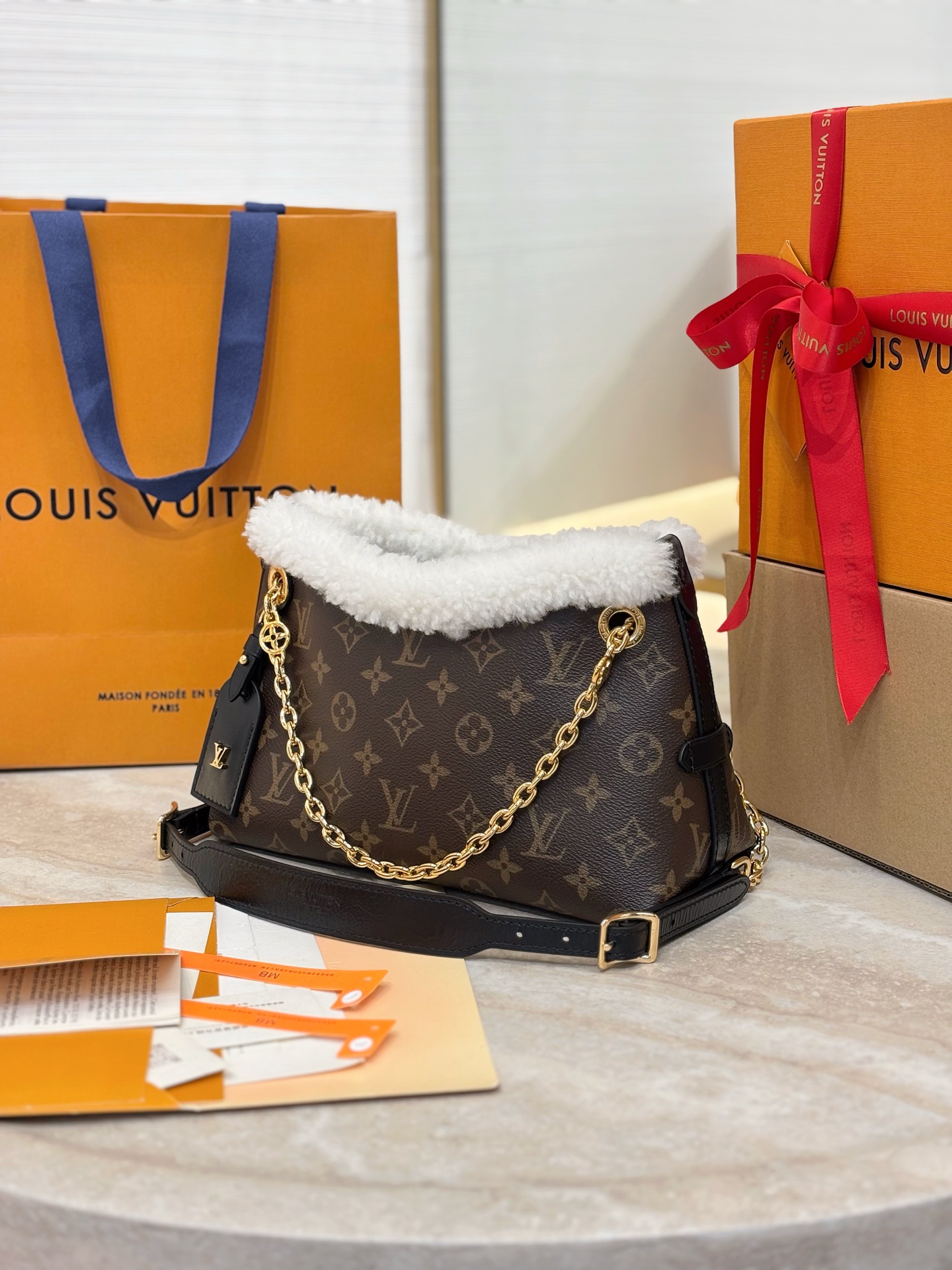 LV CARRYALL BB 루이비통 핸드백 숄더백 가방
