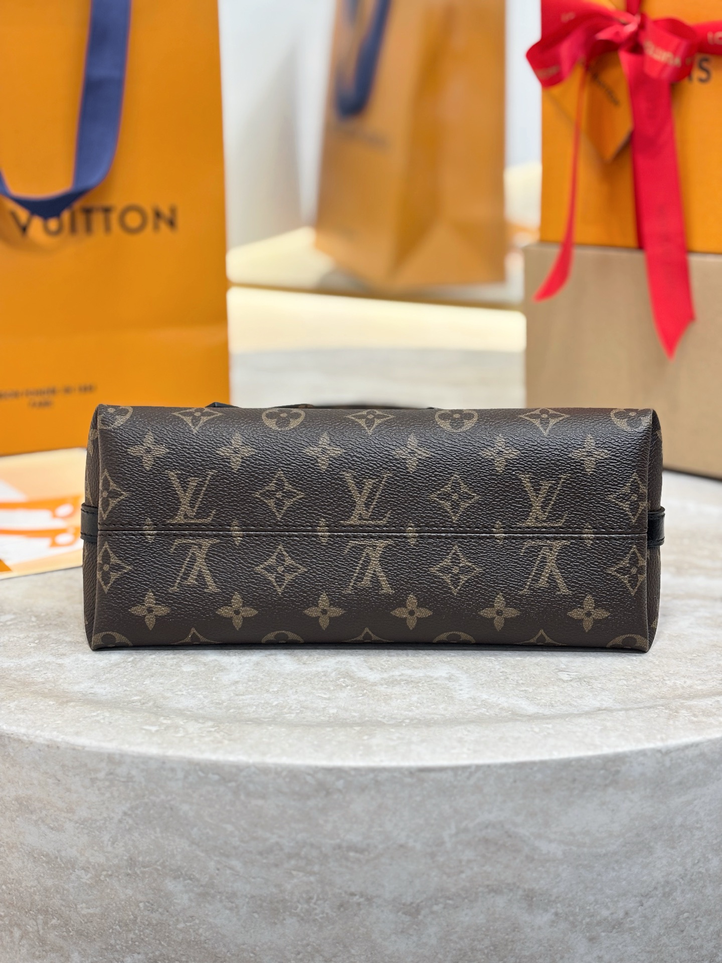 LV CARRYALL BB 루이비통 핸드백 숄더백 가방