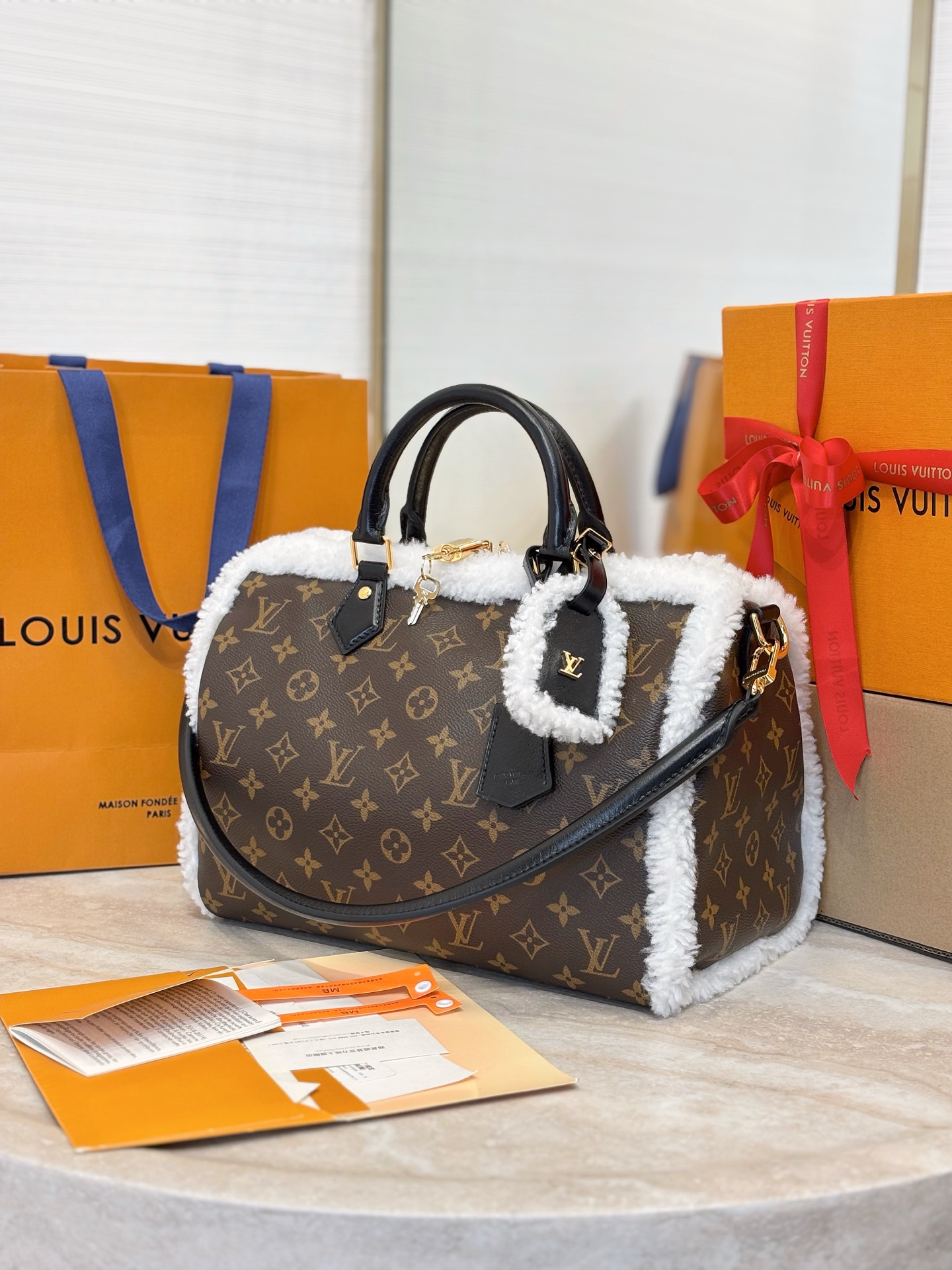 LV SPEEDY SOFT 30 TEDDY 루이비통 스피디 핸드백 가방