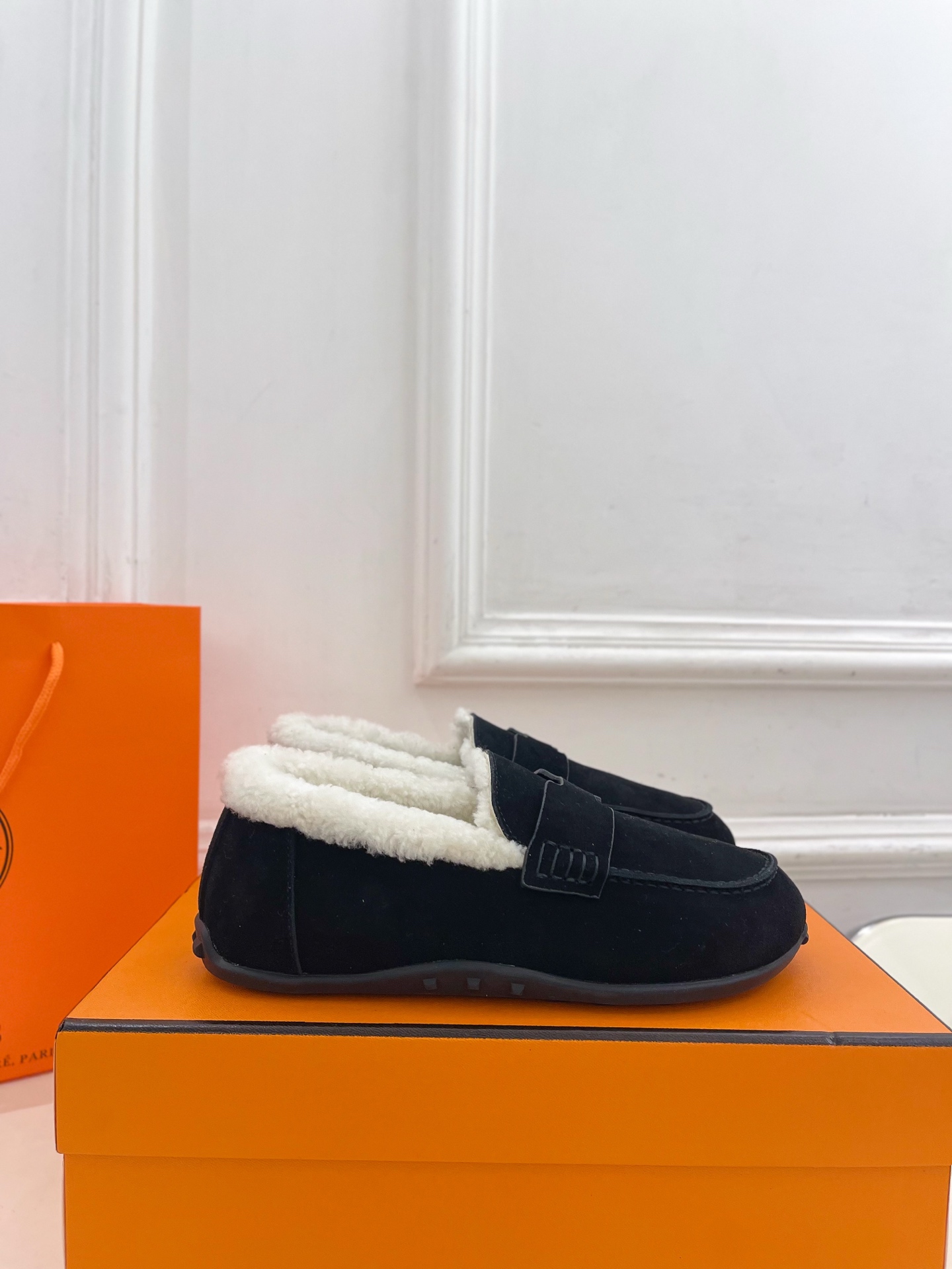 Hermes 에르메스 울 로퍼 신발