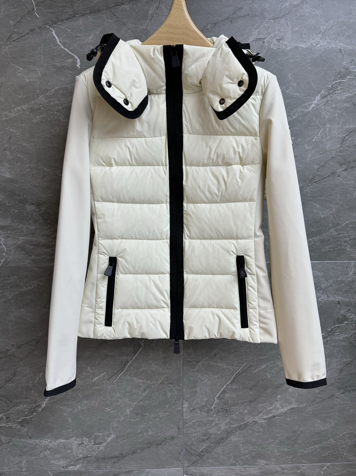 Moncler 몽클레어 몽클레르 스키 컬렉션 패치워크 다운 자켓 재킷 의류