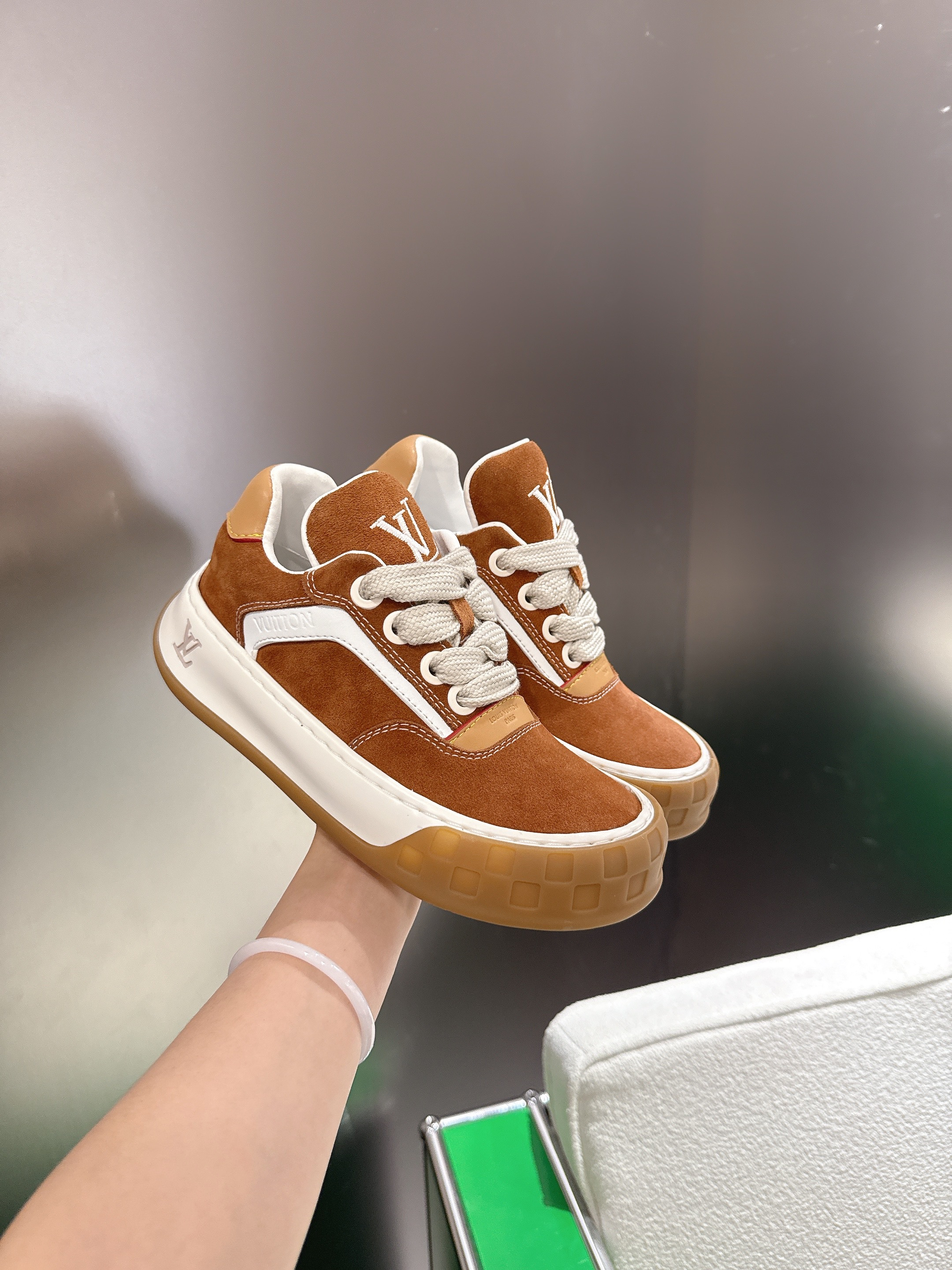 Louis Vuitton LV 루이비통 저먼 트레이너 스니커즈 신발