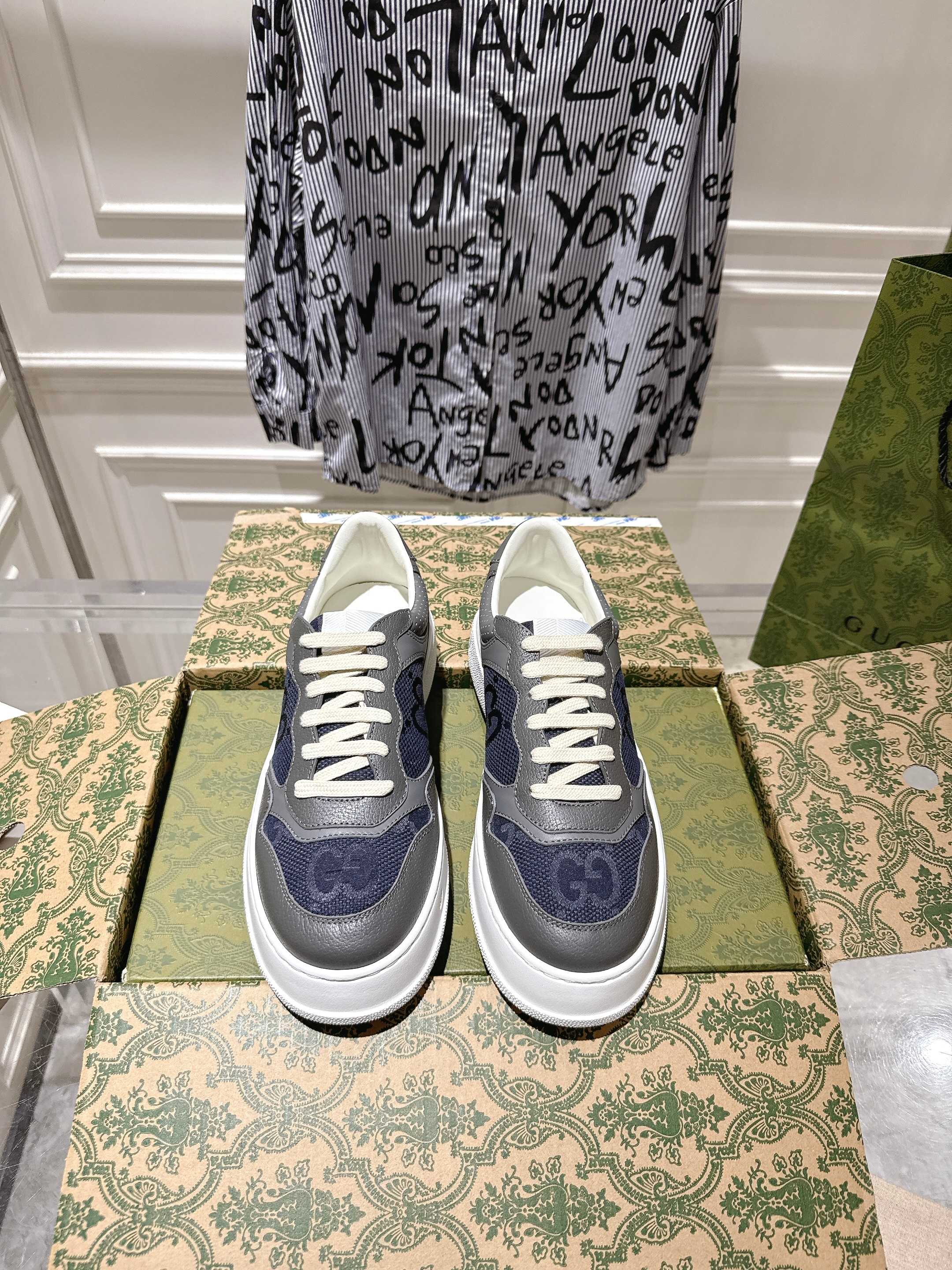 GUCCI 구찌 커플 스니커즈 신발