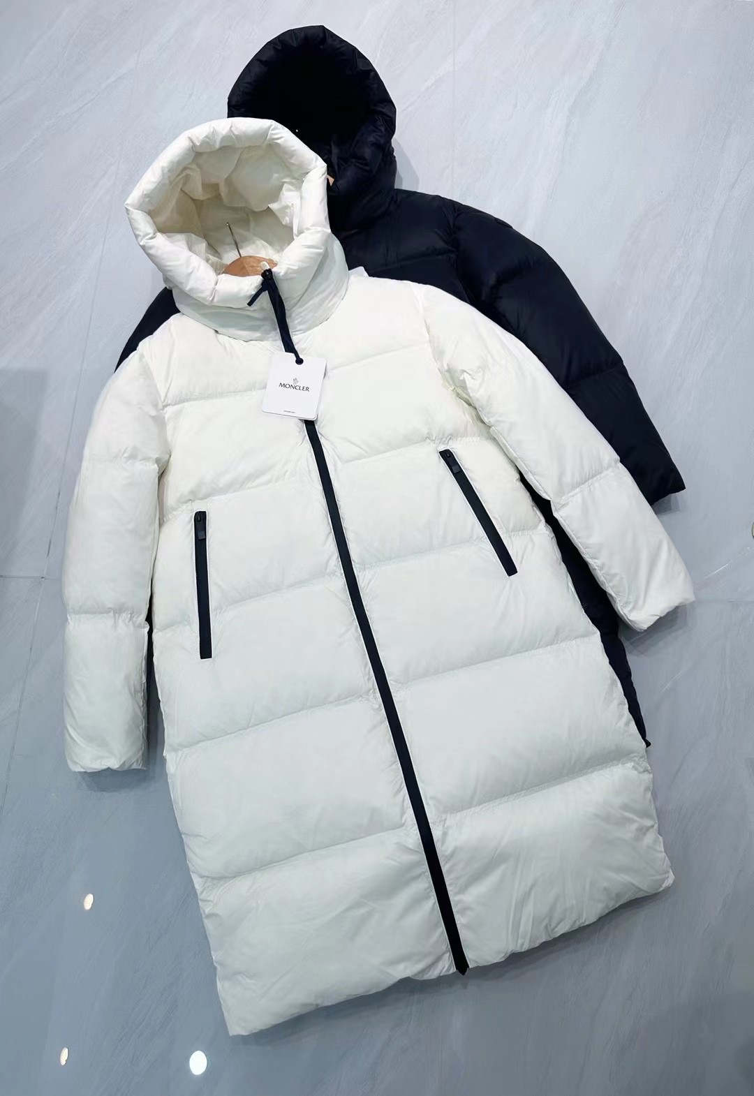 MONCLER 몽클레어몽클레르 블랙라벨 커플 다운 자켓 롱 패딩 의류